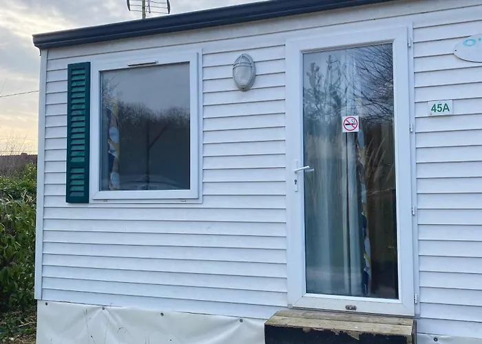 Campsite Mobil-home Mitoyen 1